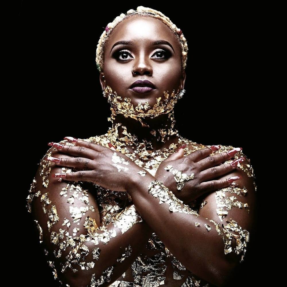 Meet your Posher, Renauta